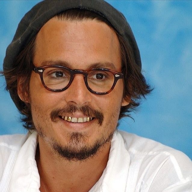 Johnny depp gold teeth