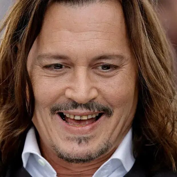 Johnny depp teeth 2010s