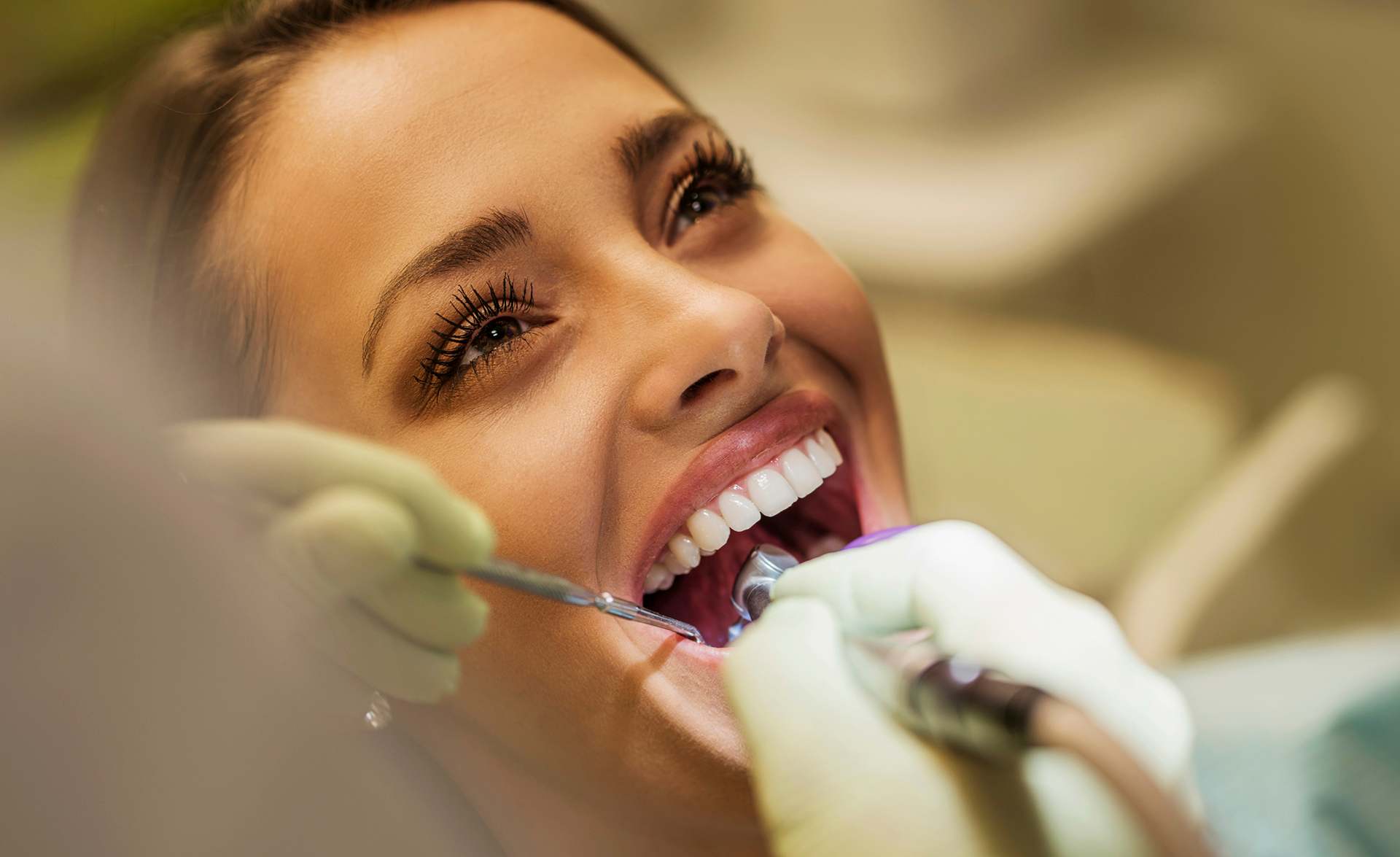 Where Do Celebrities Get Their Teeth Done in Turkey